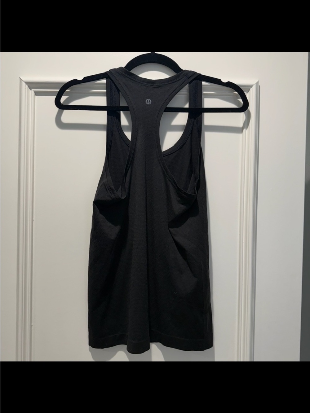 Lululemon Black Razorback - Picture 2 of 3
